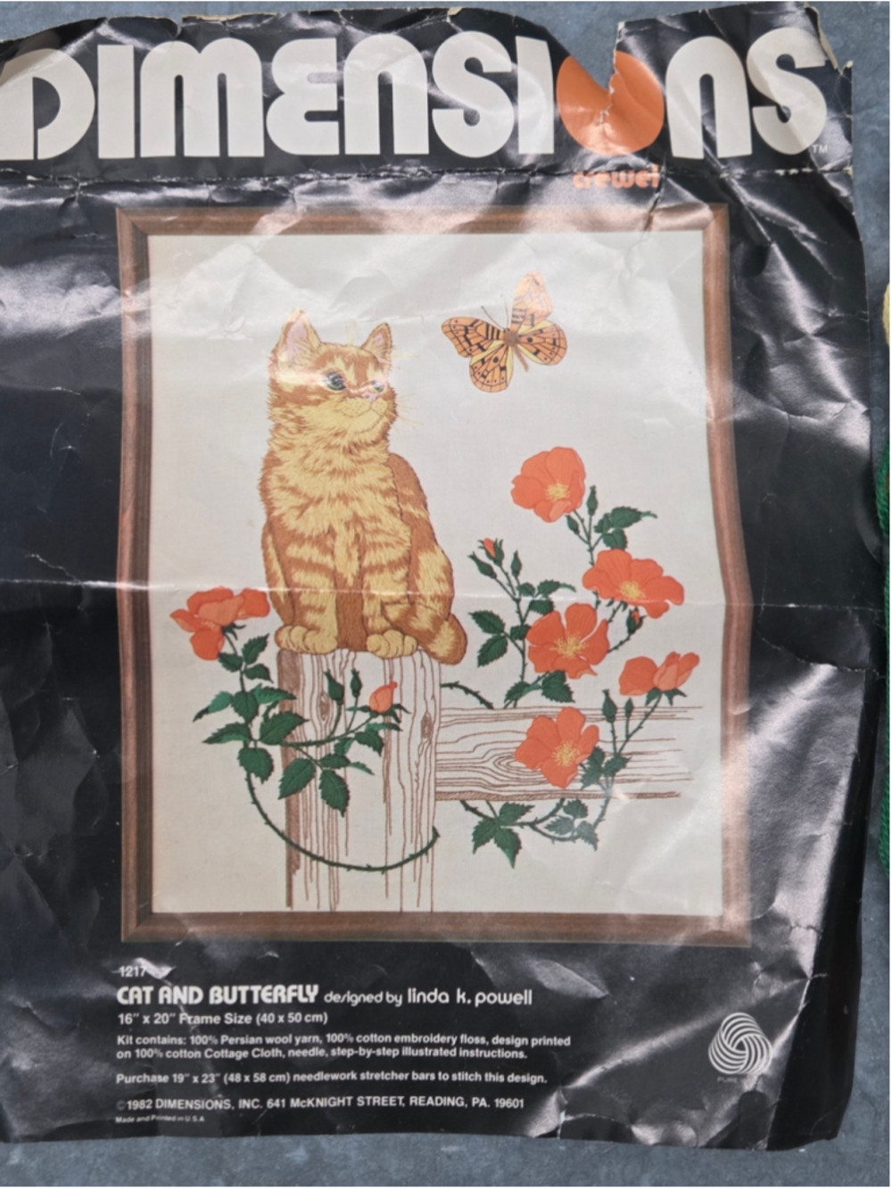 VTG Dimensions 1217 Cat & Butterfly Embroidery Kit Orange Cat Green Leaves 1982